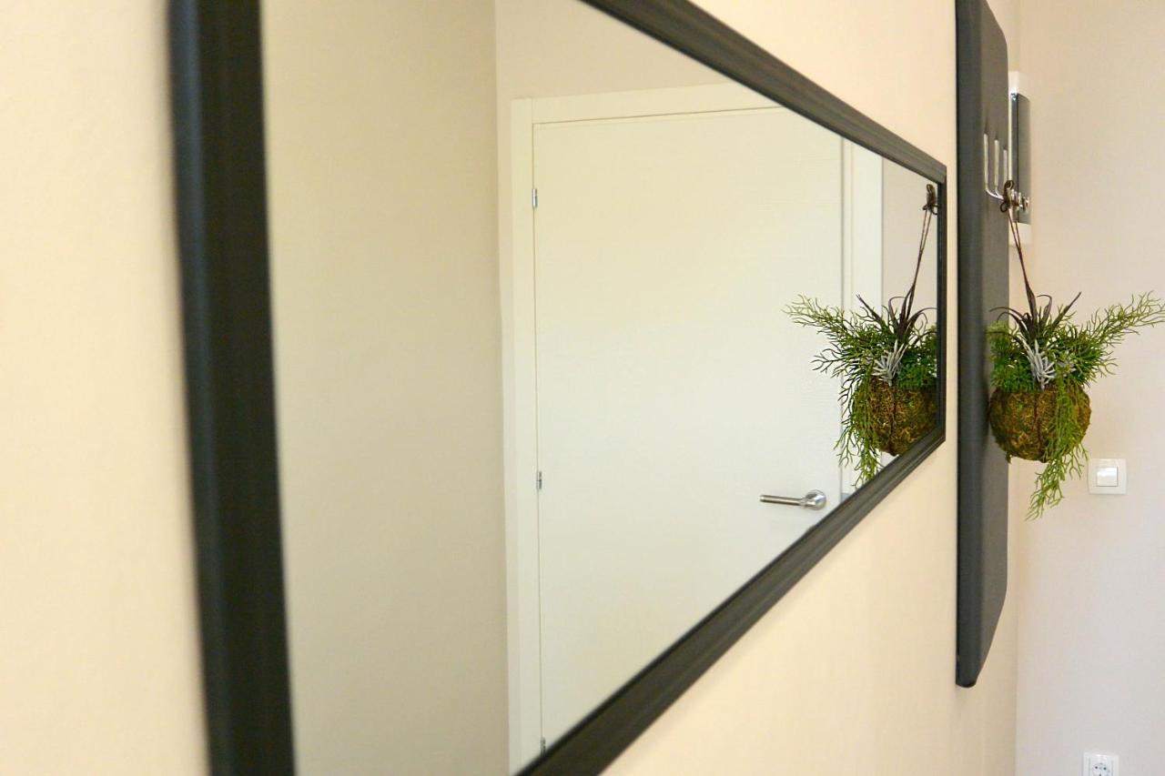 Center Vibes Lux Apartment Рийека Екстериор снимка