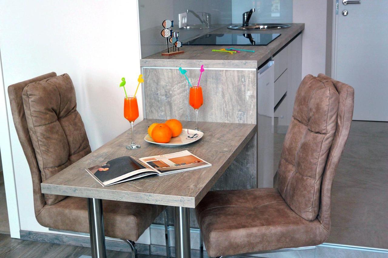 Center Vibes Lux Apartment Рийека Екстериор снимка